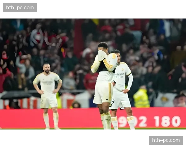 官方：皇马与中场巴尔韦德完成续约，新合同至2030年