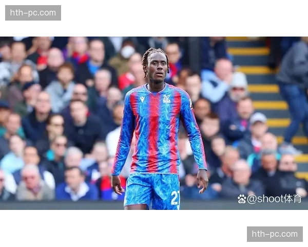 传闻：勒沃库森试图买断从切尔西租借而来的后卫查洛巴